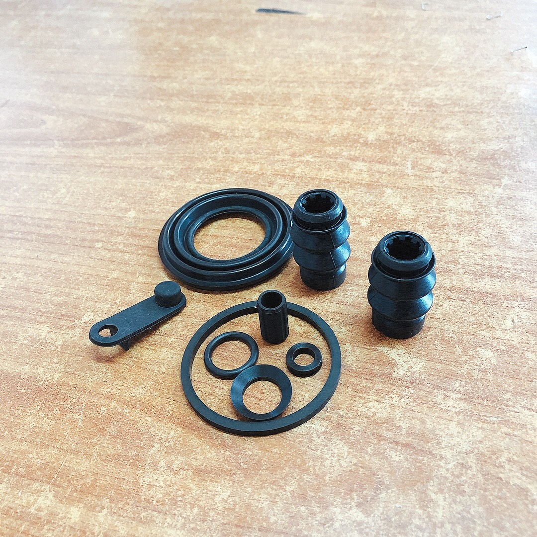 CALIPER SEAL KIT