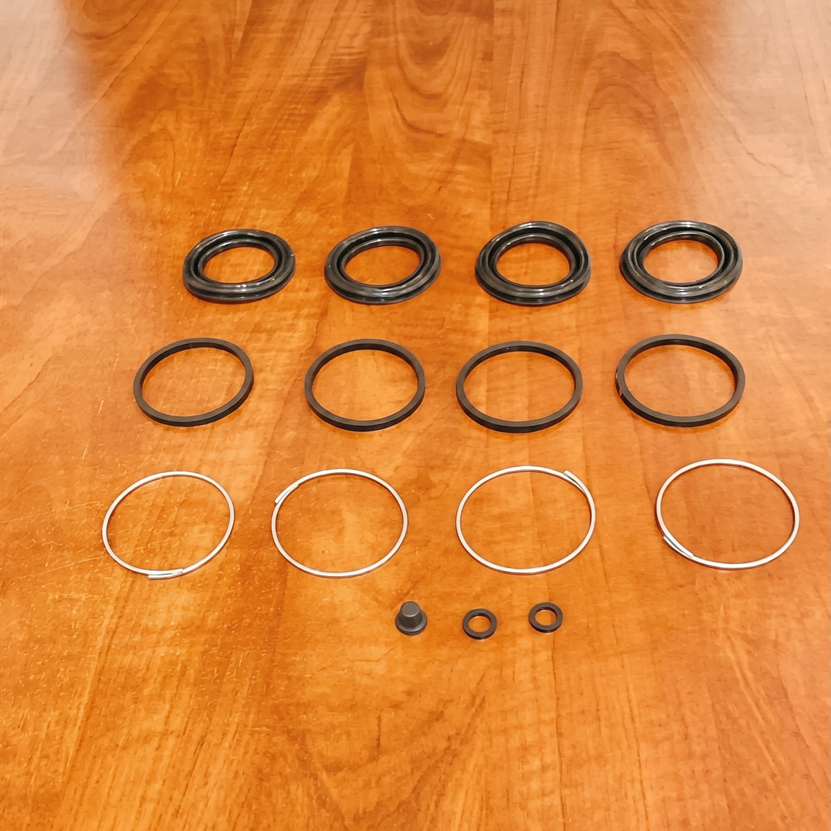 CALIPER SEAL KIT
